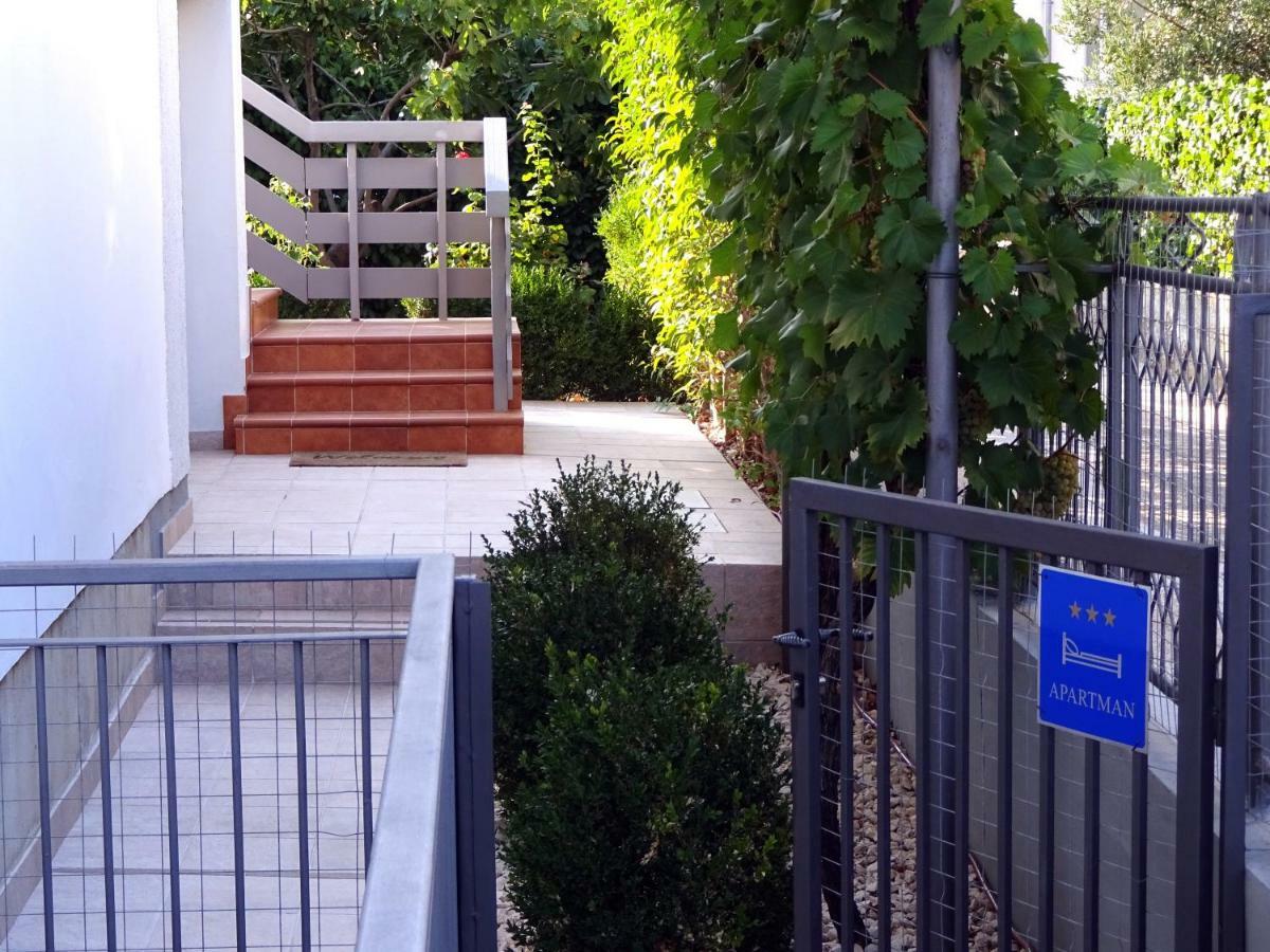 Lily Apartament *